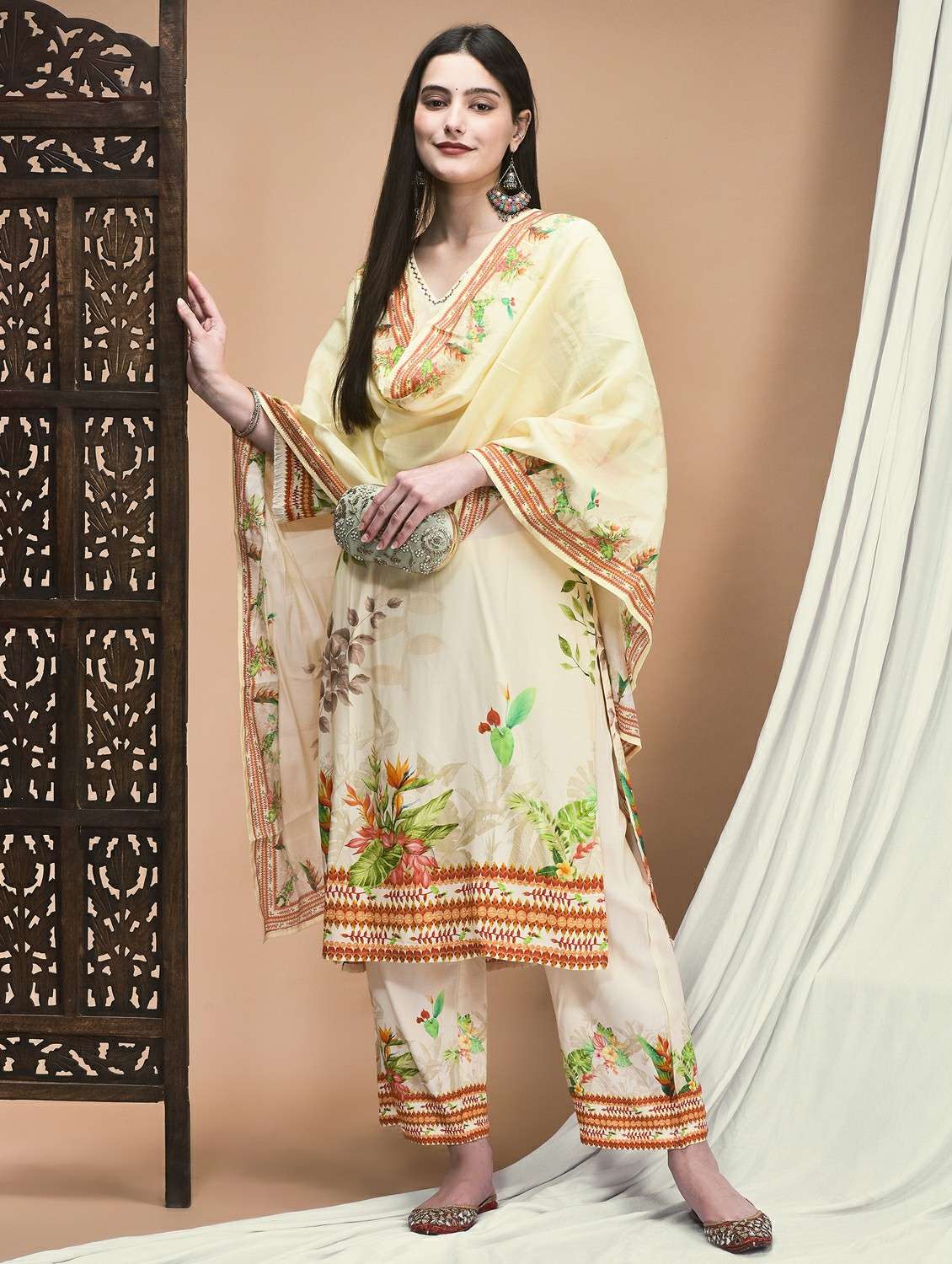 women three quarter sleeve kurta pant with dupatta set - 21959515 -  Standard Image - 1