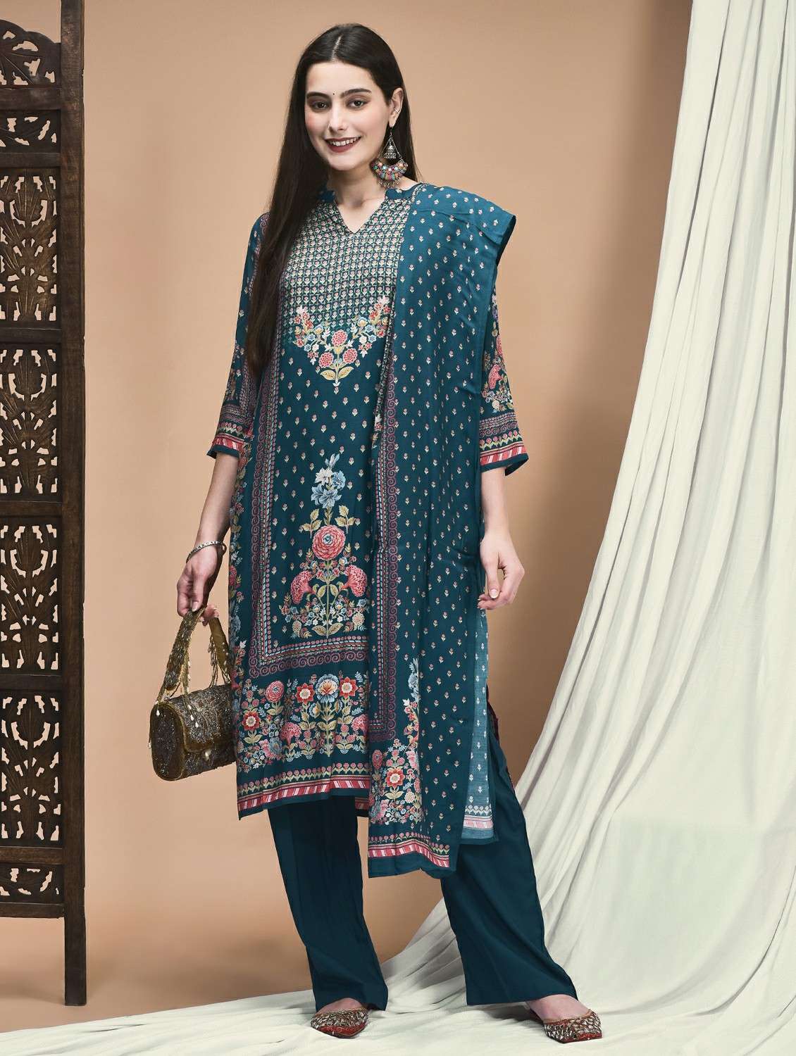 women three quarter sleeve kurta pant with dupatta set