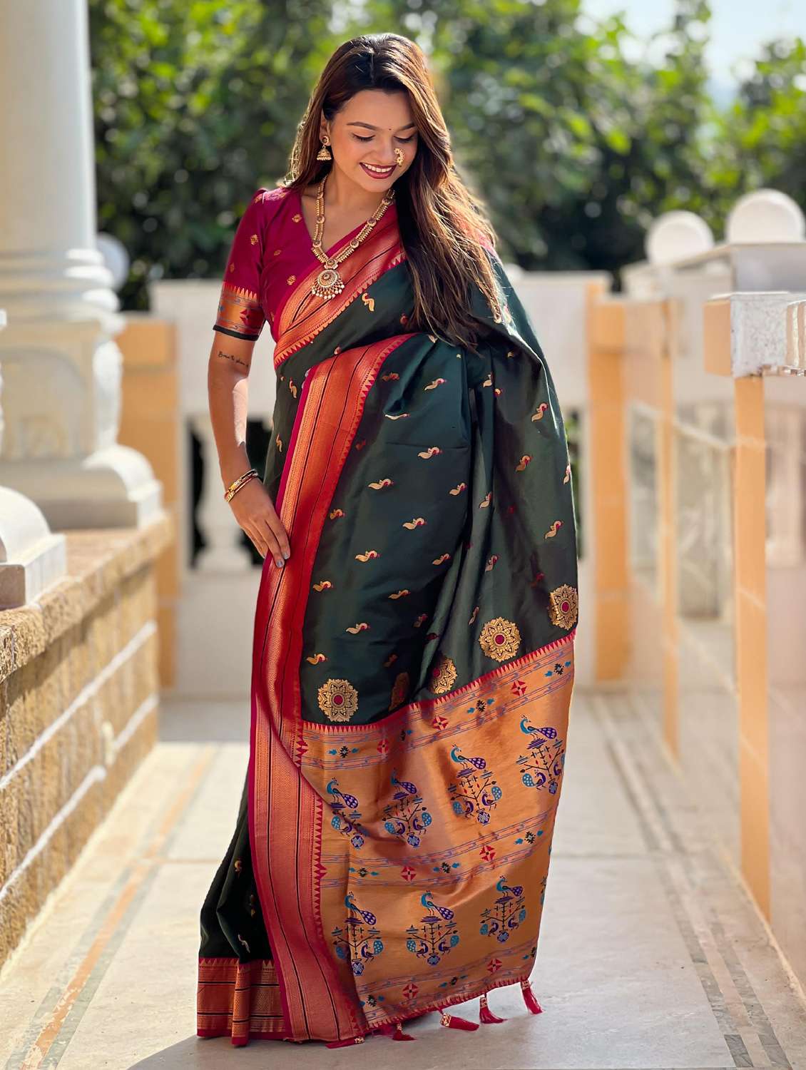 women self design paithani saree with blouse - 21959572 -  Standard Image - 1