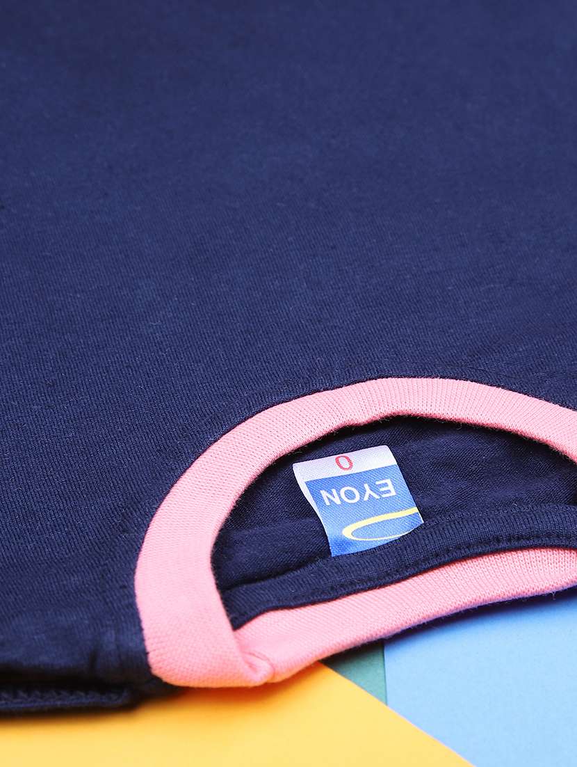 kids printed t-shirt with dungree set - 21959692 -  Standard Image - 4