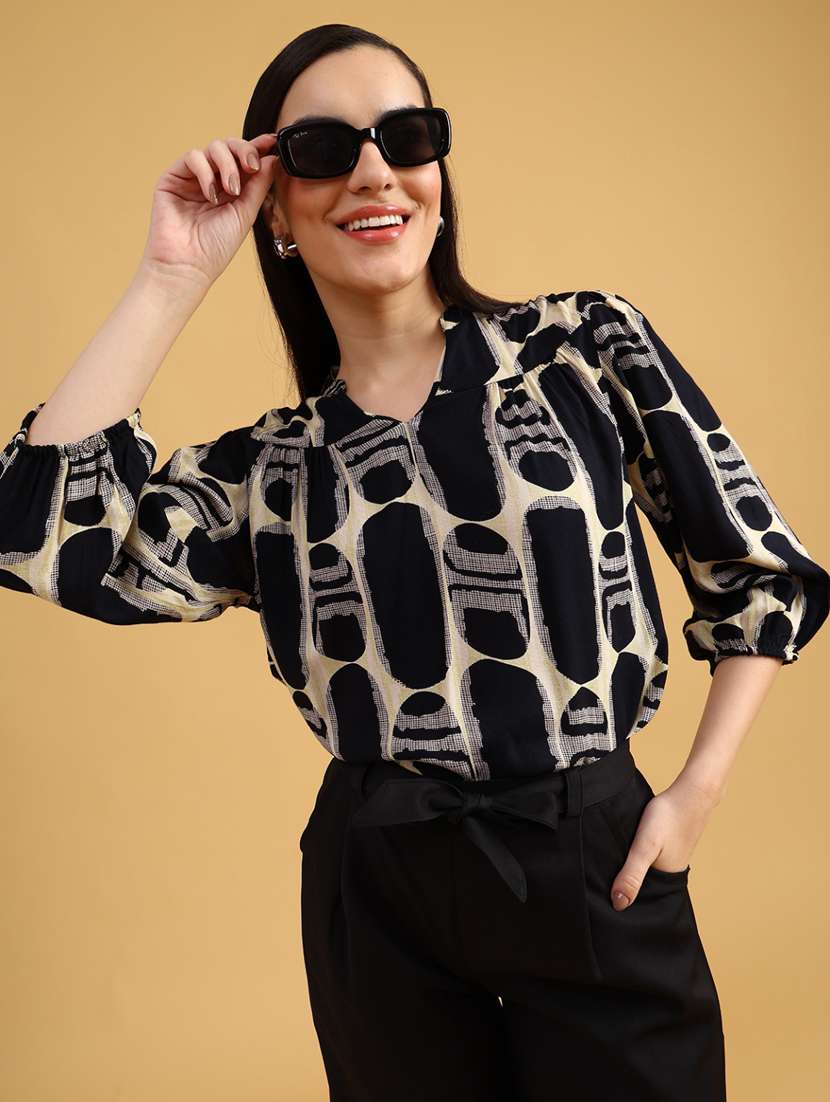 women abstract mandarin neck top