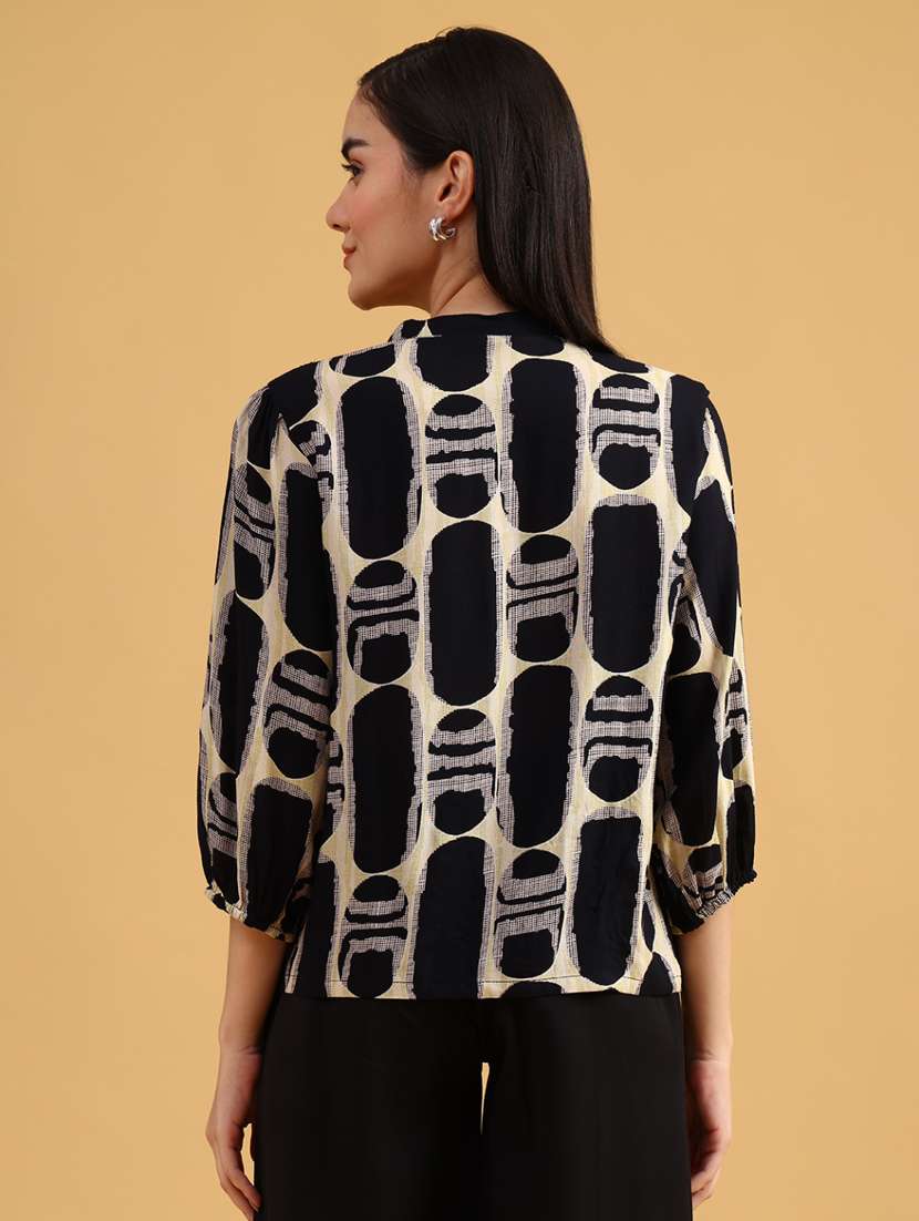 women abstract mandarin neck top - 21959797 -  Standard Image - 4