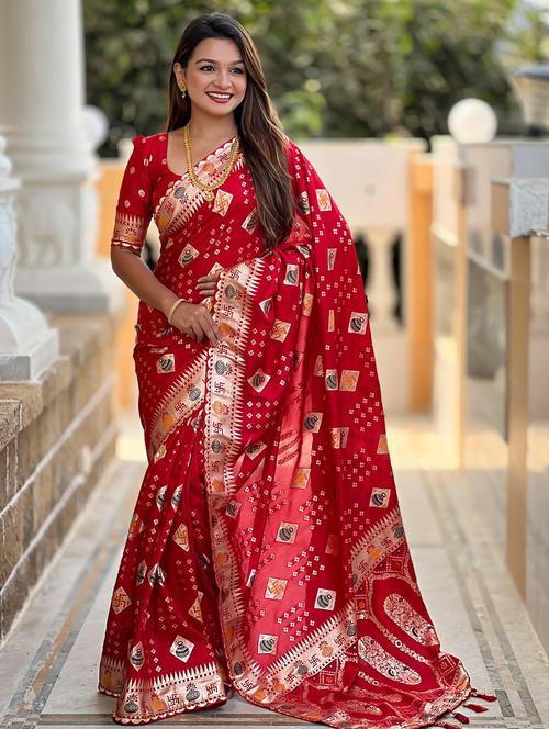 women bandhani bordered saree with blouse - 21959853 -  Standard Image - 0