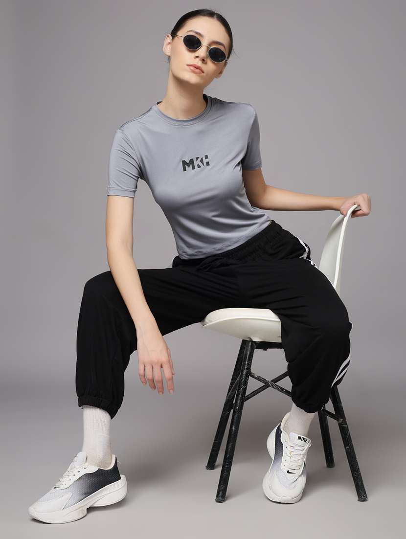 women printed dri-fit crop sports t-shirt - 21959873 -  Standard Image - 4