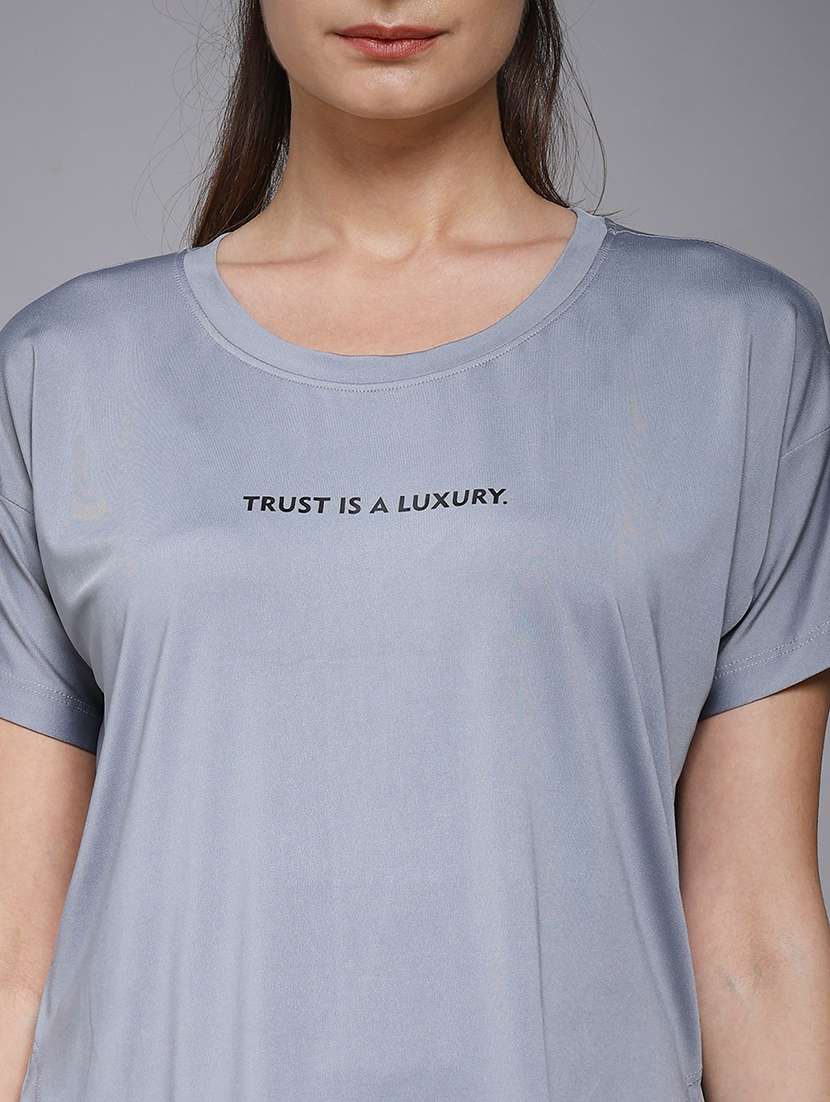 women typography prnted dri-fit sports t-shirt - 21959914 -  Standard Image - 4