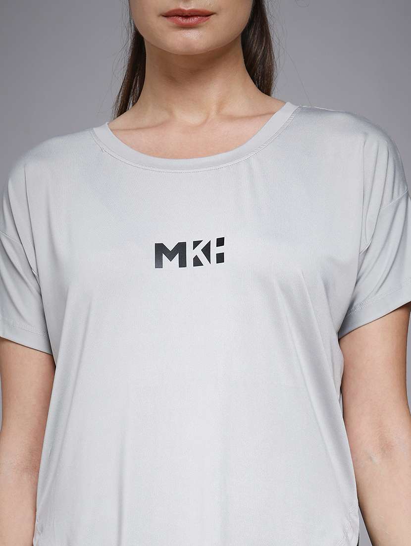 women typography prnted dri-fit sports t-shirt - 21959968 -  Standard Image - 4