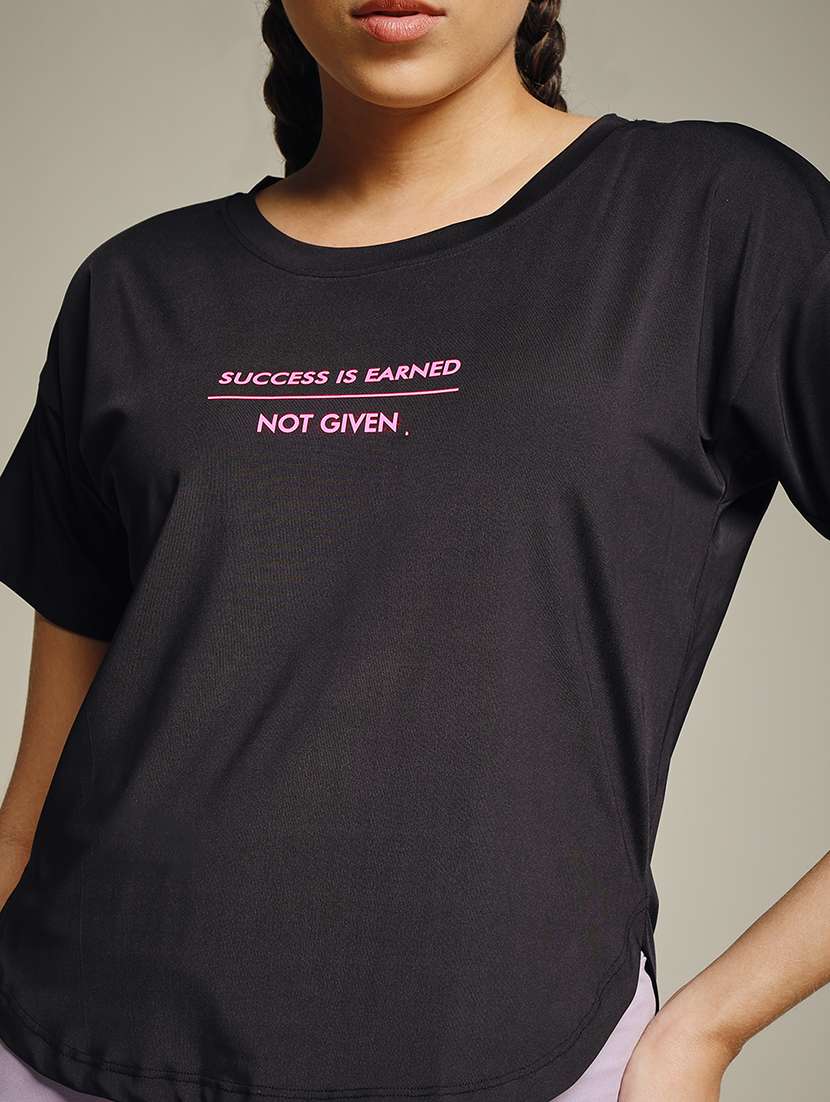 women typography prnted dri-fit sports t-shirt - 21960005 -  Standard Image - 4