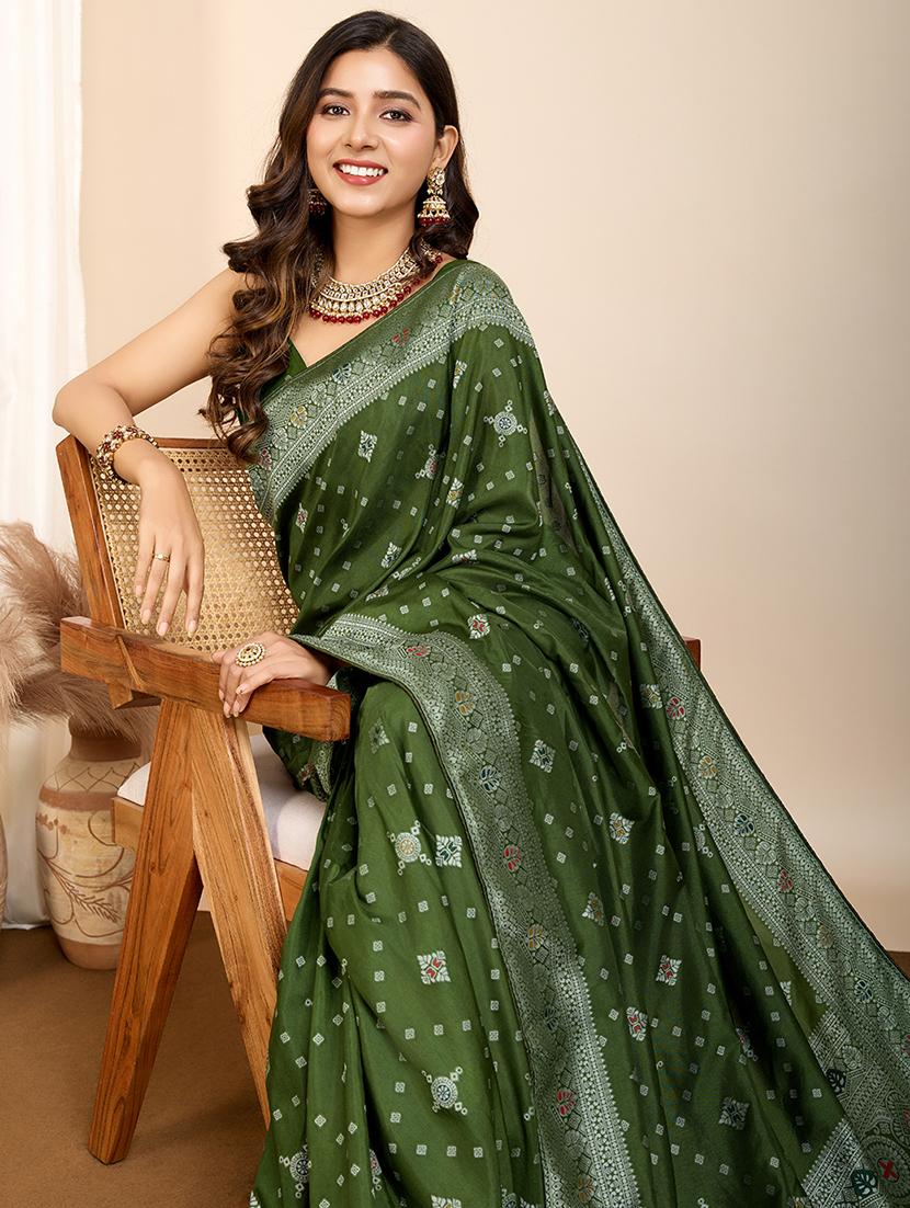green art silk printed saree with blouse - 21960242 - Standard Image - 4