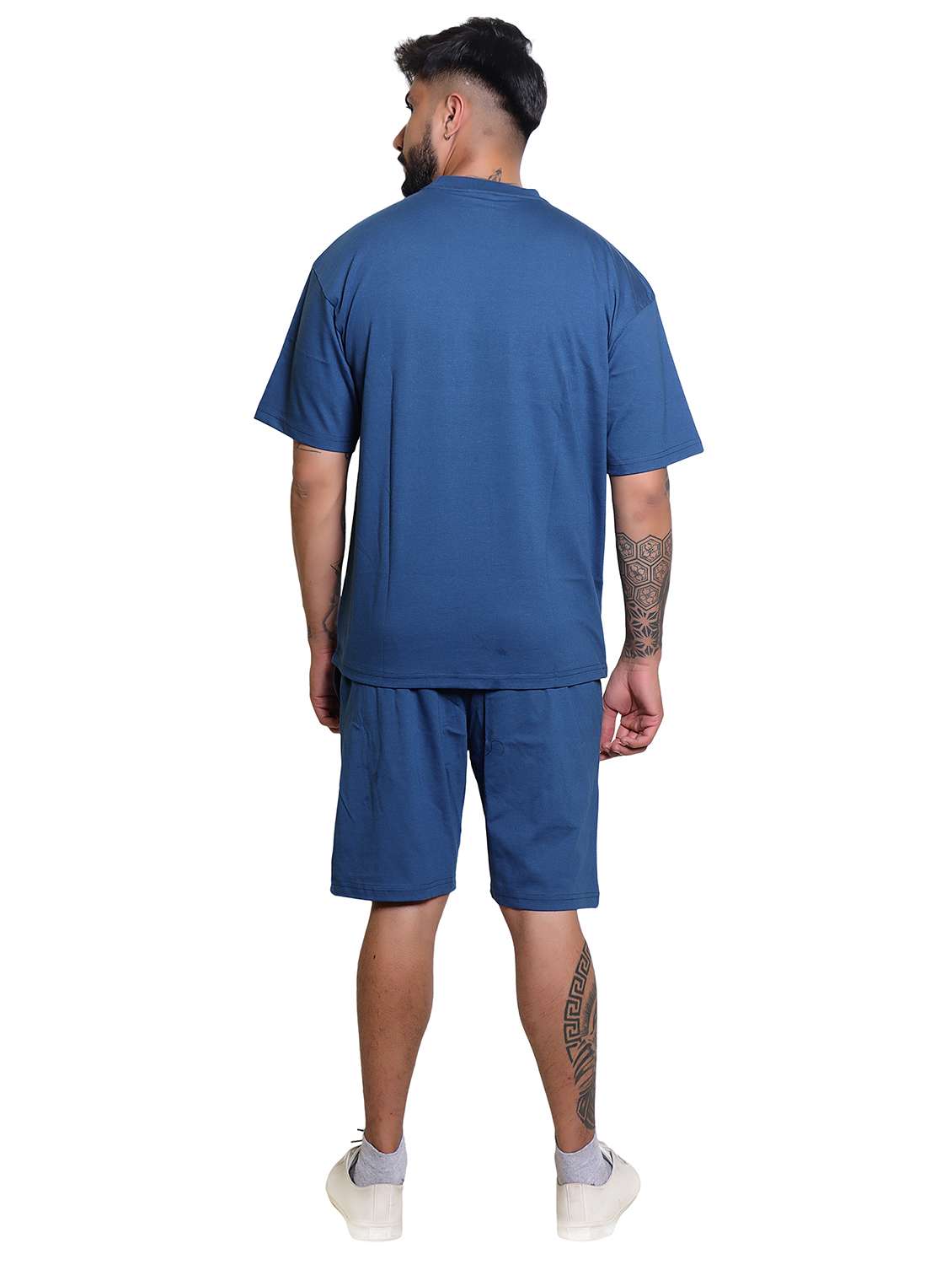 men solid short sleeve t-shirt & shorts co-ord set - 21960303 -  Standard Image - 4