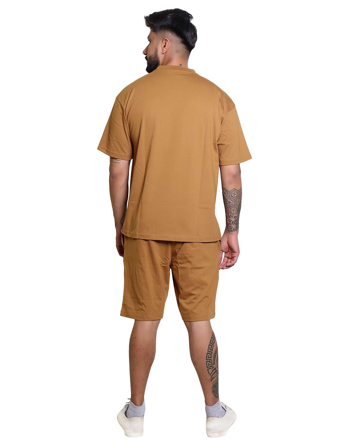 men solid short sleeve t-shirt & shorts co-ord set - 21960305 -  Standard Image - 4