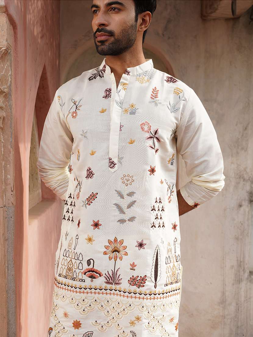 men off white embroidered kurta and pyjama set  - 21960385 -  Standard Image - 4