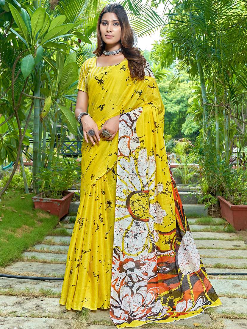 women printed casual wear saree with blouse