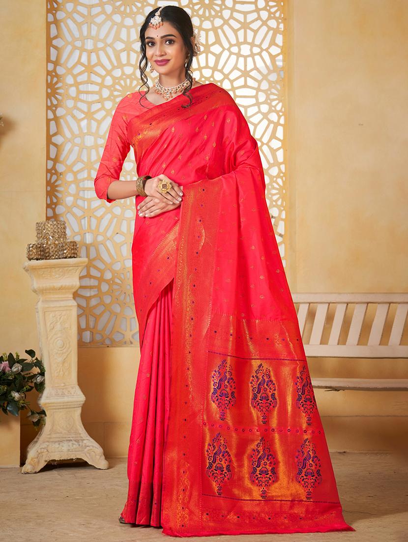 women self design paithani saree with blouse - 21960477 - Zoom Image - 0