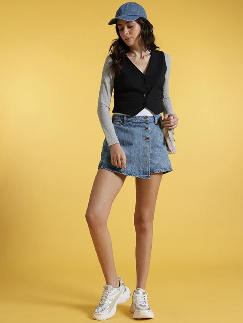 women black solid sleeveless vest top - 21960592 - Standard Image - 4