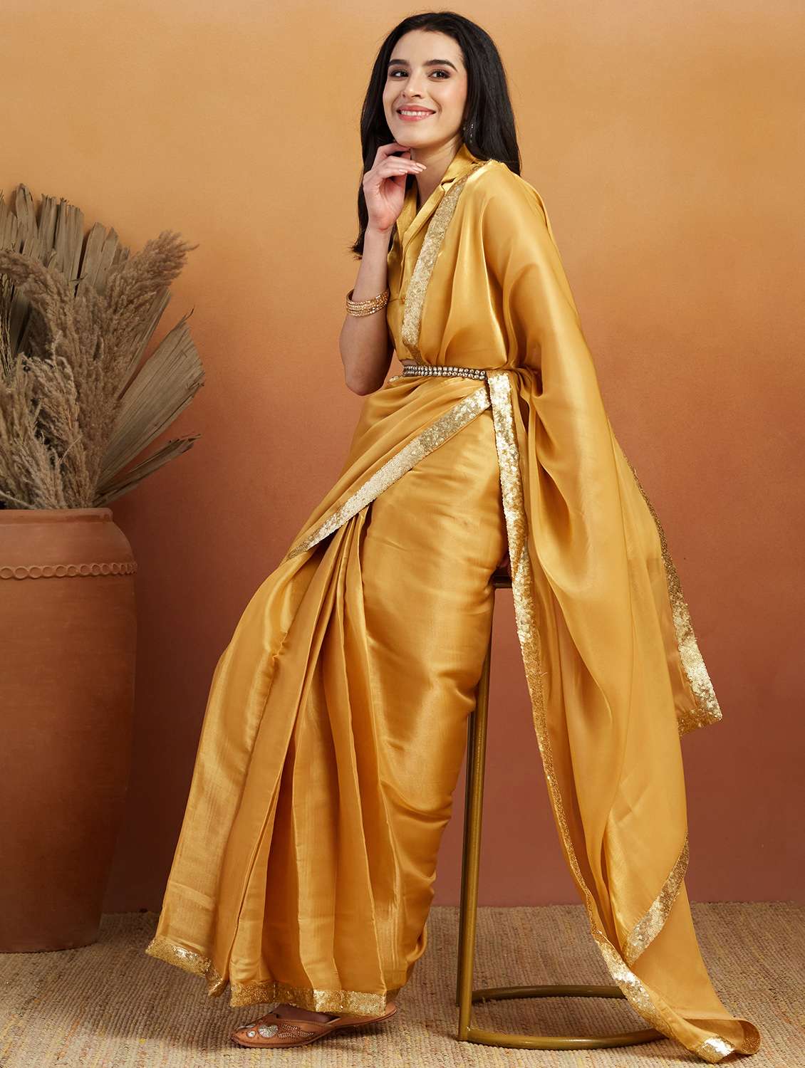 women solid with bordered ready to wear saree with blouse - 21961279 -  Standard Image - 1