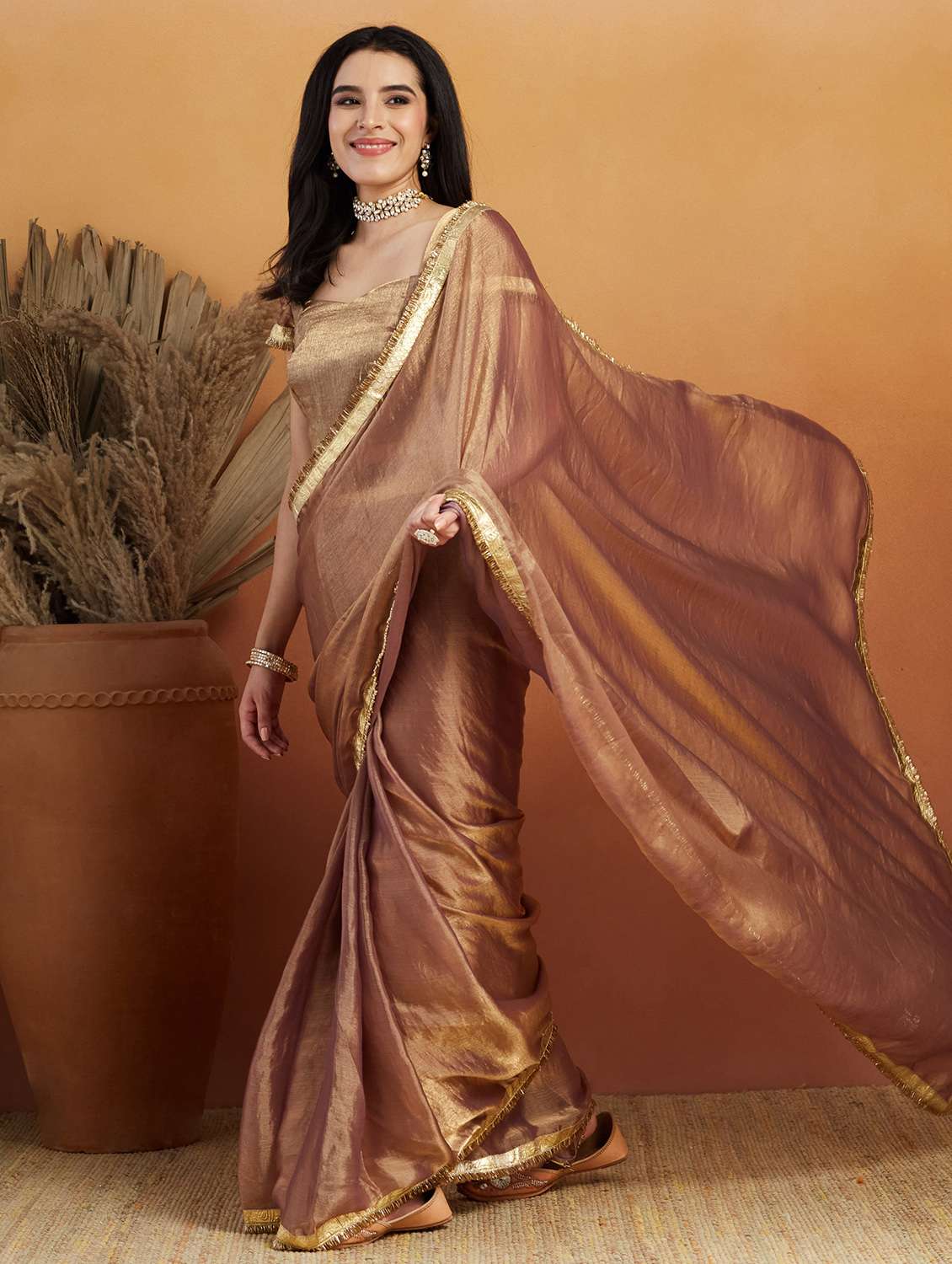 women solid with embellished bordered saree with blouse - 21961289 -  Standard Image - 1
