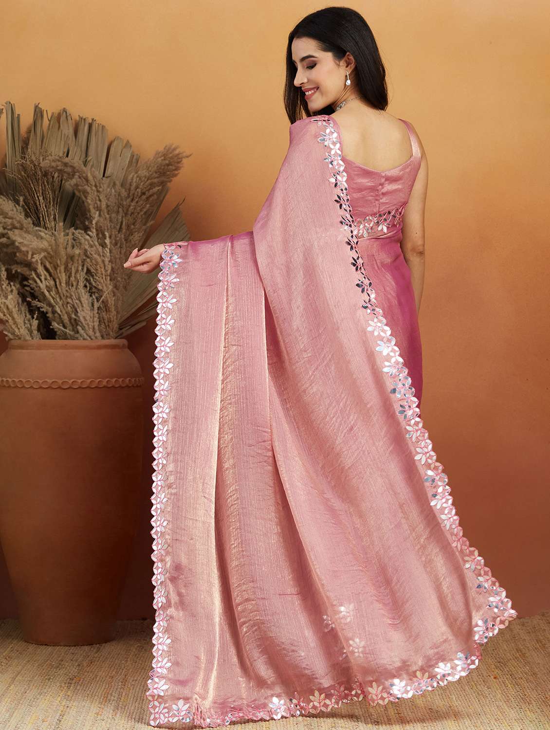 women solid with bordered ready to wear saree with blouse - 21961304 -  Standard Image - 4