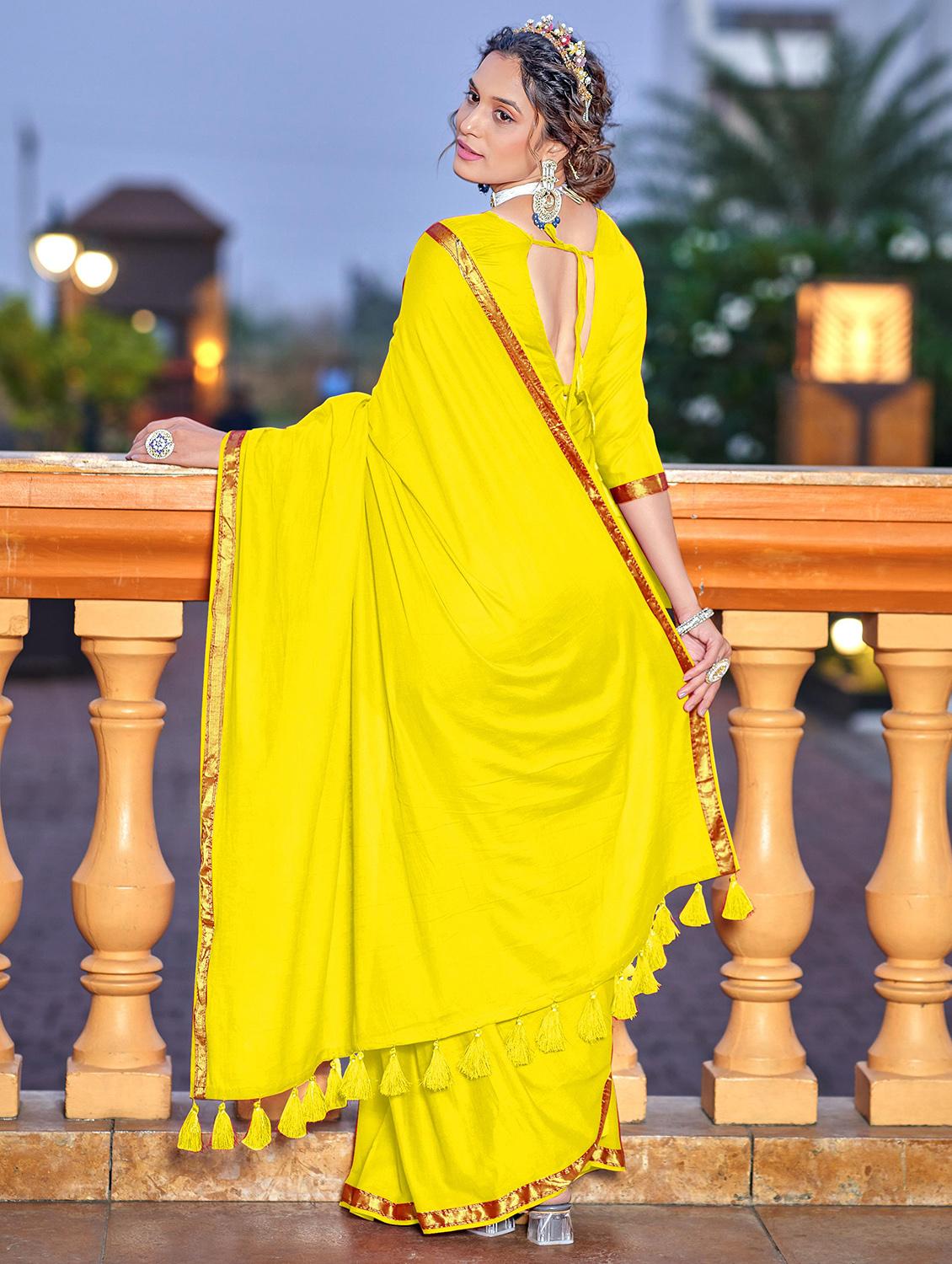 women solid with bordered saree with blouse - 21961361 - Standard Image - 1