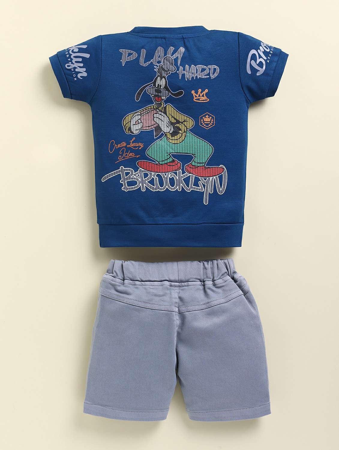 boys printed t-shirt and shorts set - 21961391 -  Standard Image - 1