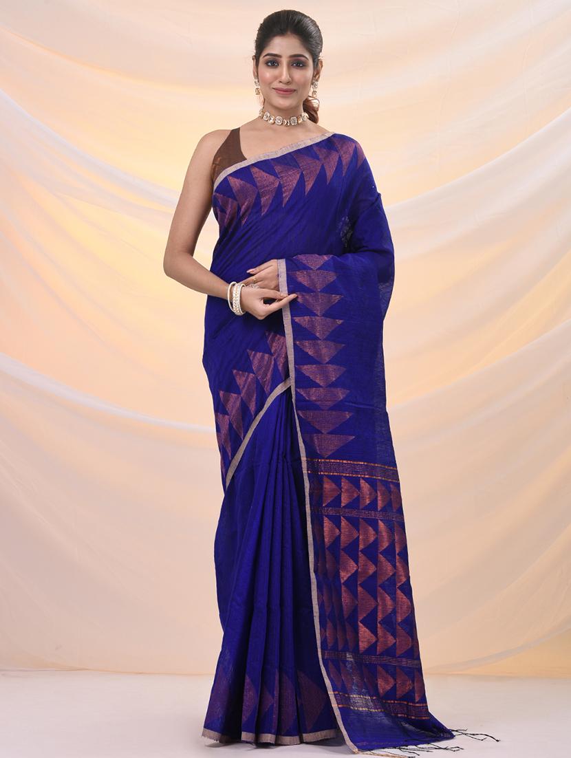 women self design handloom saree with blouse - 21961490 -  Zoom Image - 0