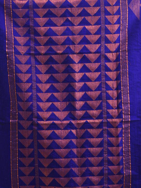 women self design handloom saree with blouse - 21961490 - Standard Image - 6