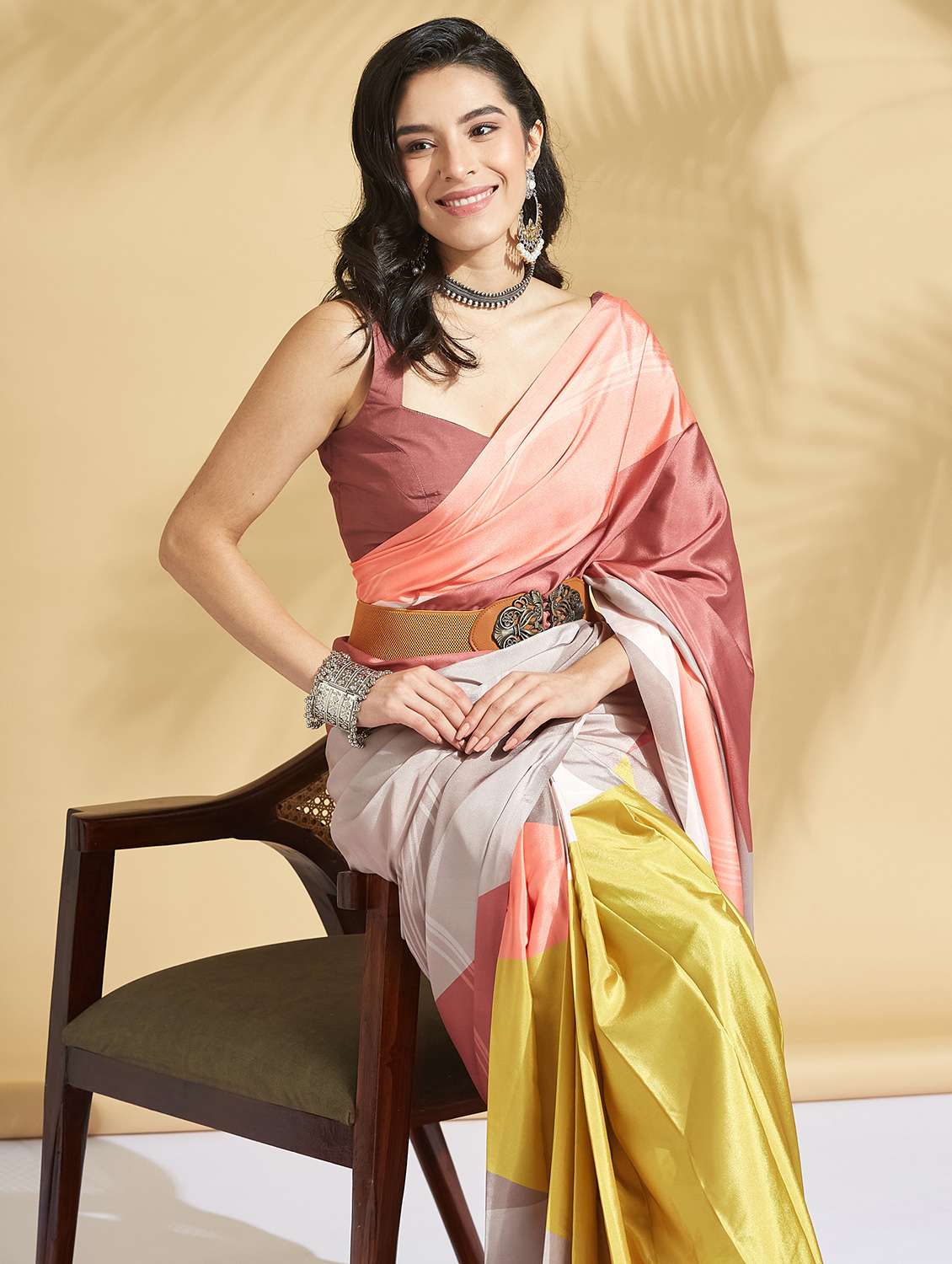 women color block ready to wear saree with blouse - 21961596 -  Standard Image - 4