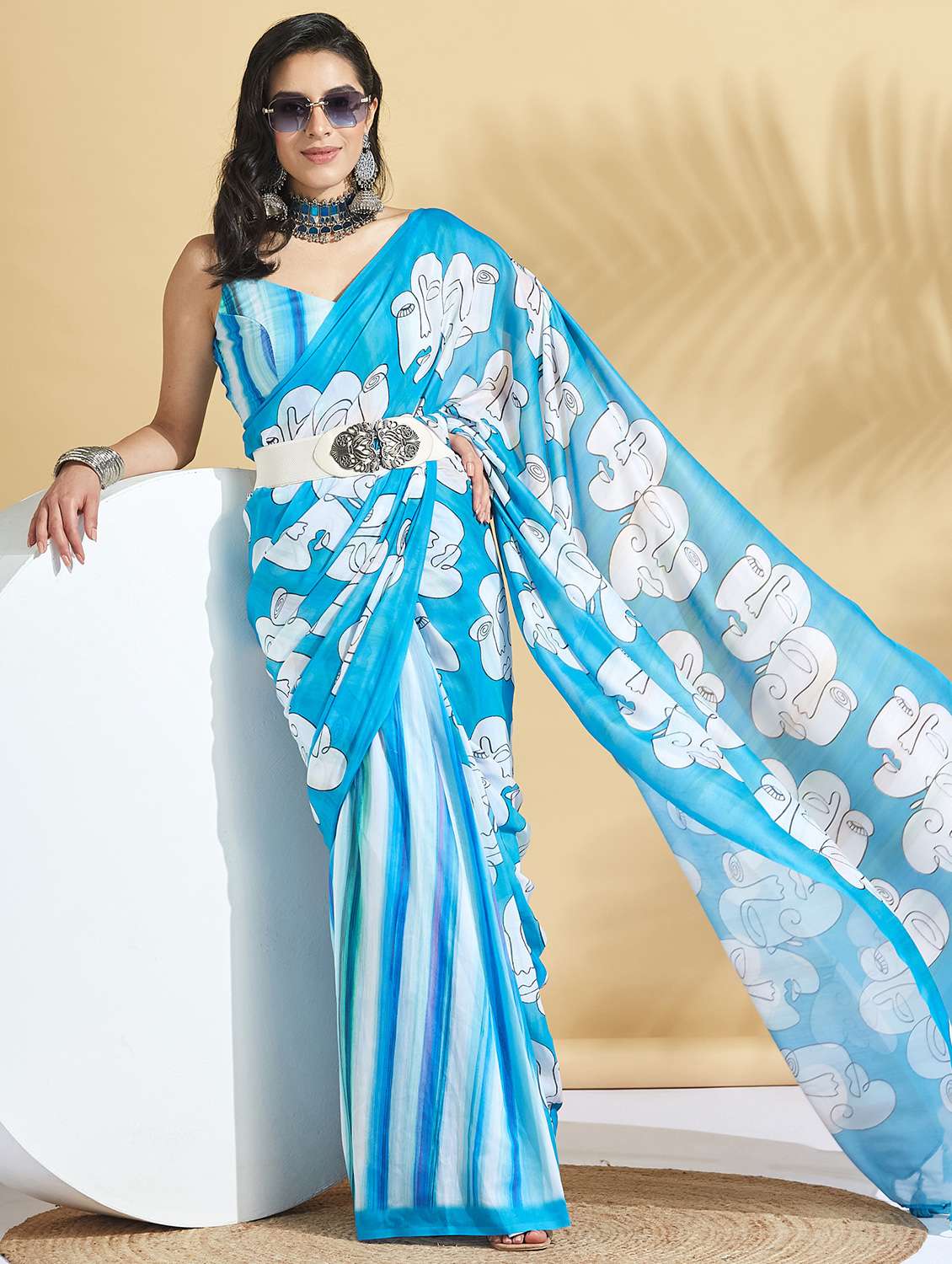 women printed ready to wear saree with blouse - 21961599 -  Standard Image - 1
