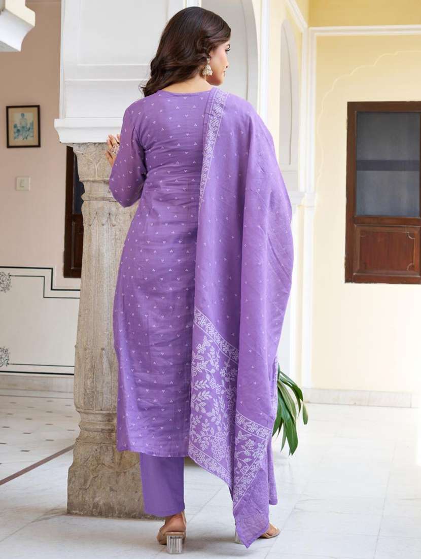 women three quarter sleeve kurta pant with dupatta set - 21961643 -  Standard Image - 4