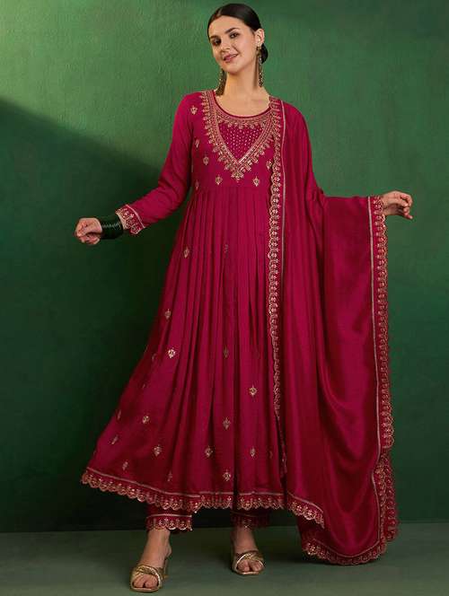 women three quarter sleeve kurta pant with dupatta set