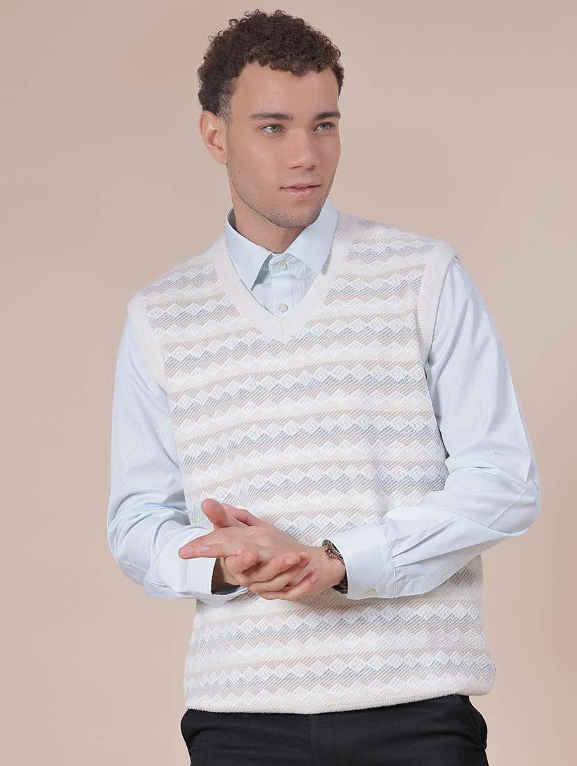 men self design sleeveless regular fit pullover - 21961793 -  Standard Image - 1
