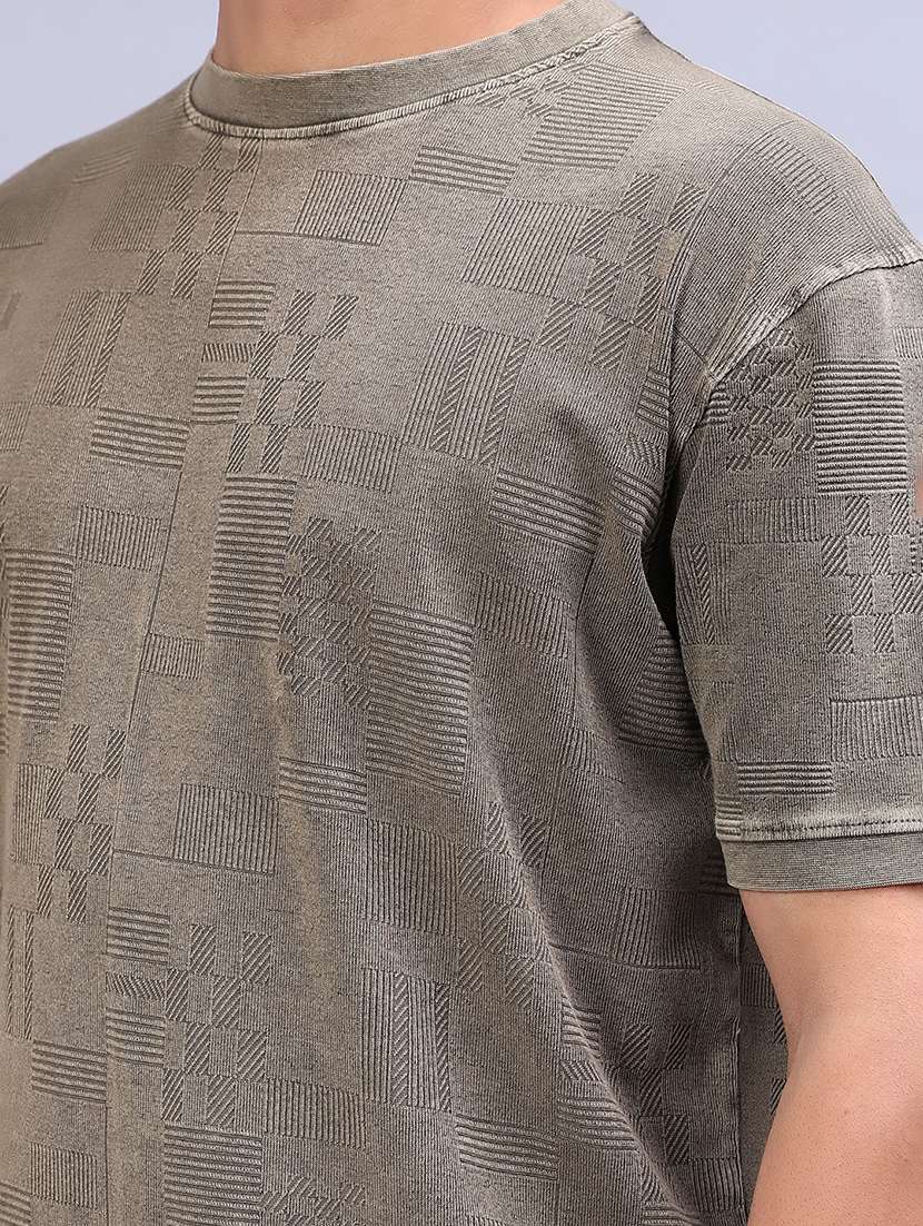 men self design short sleeve regular fit t-shirt - 21961805 -  Standard Image - 4