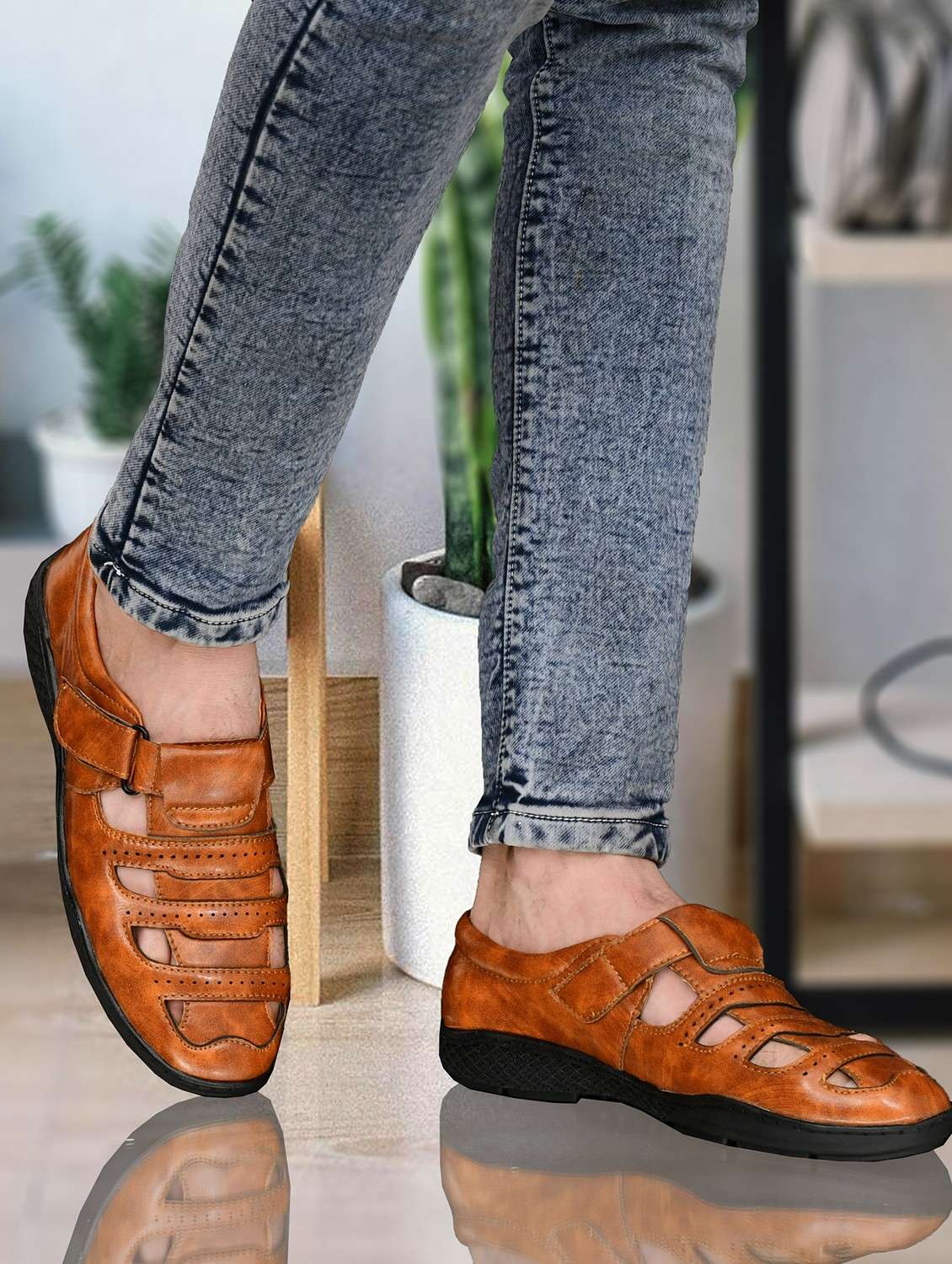 men tan fisherman sandal - 21961893 -  Standard Image - 1