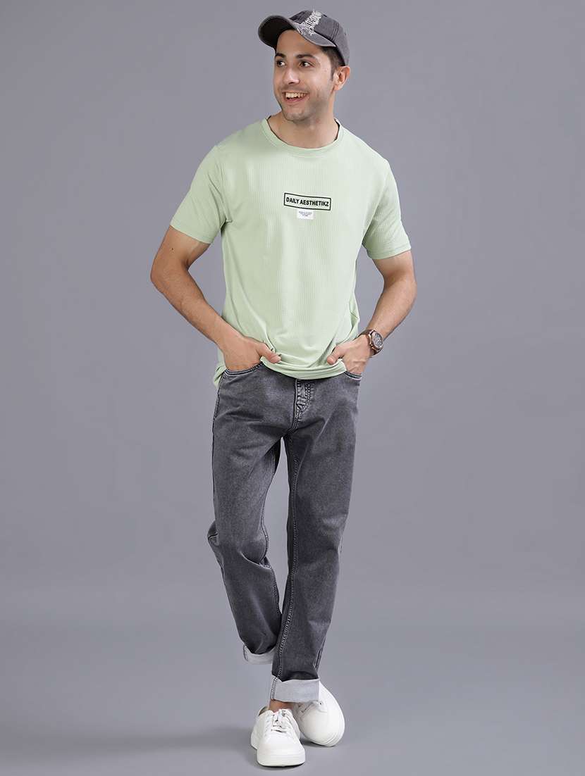 men chest print short sleeve regular fit t-shirt - 21961946 -  Standard Image - 4