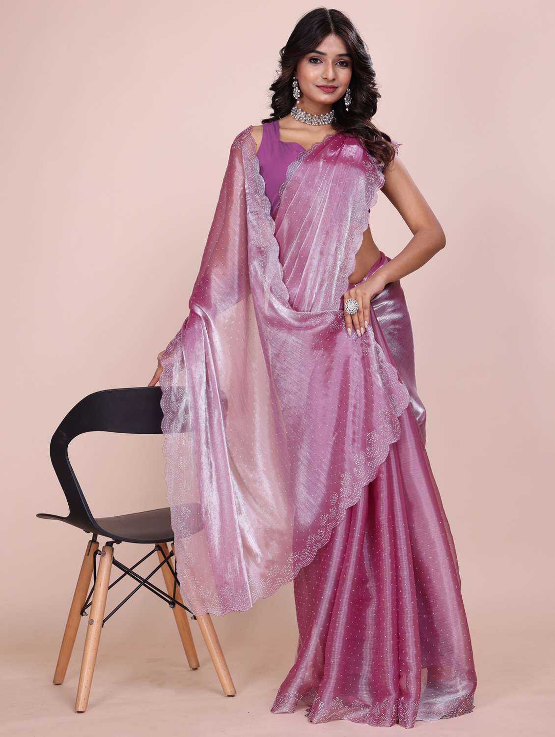 women solid with work embellished saree with blouse - 21962027 -  Standard Image - 1