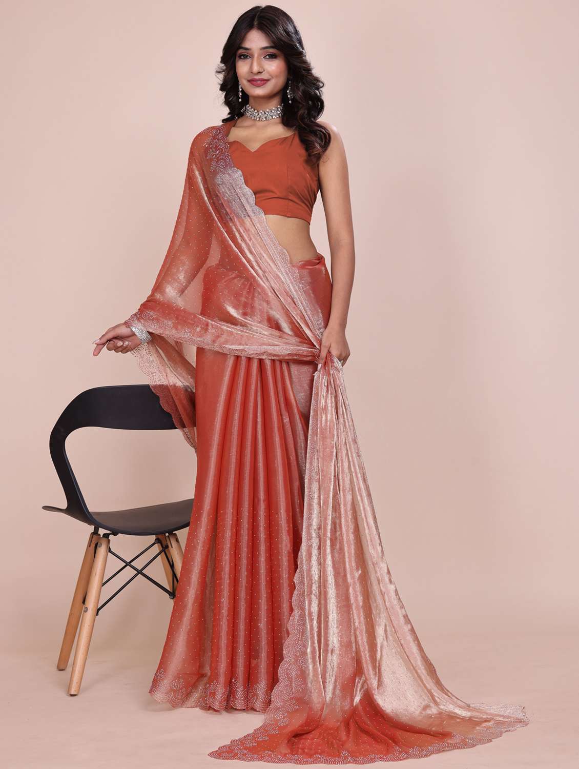 women solid with work embellished saree with blouse - 21962029 -  Standard Image - 1