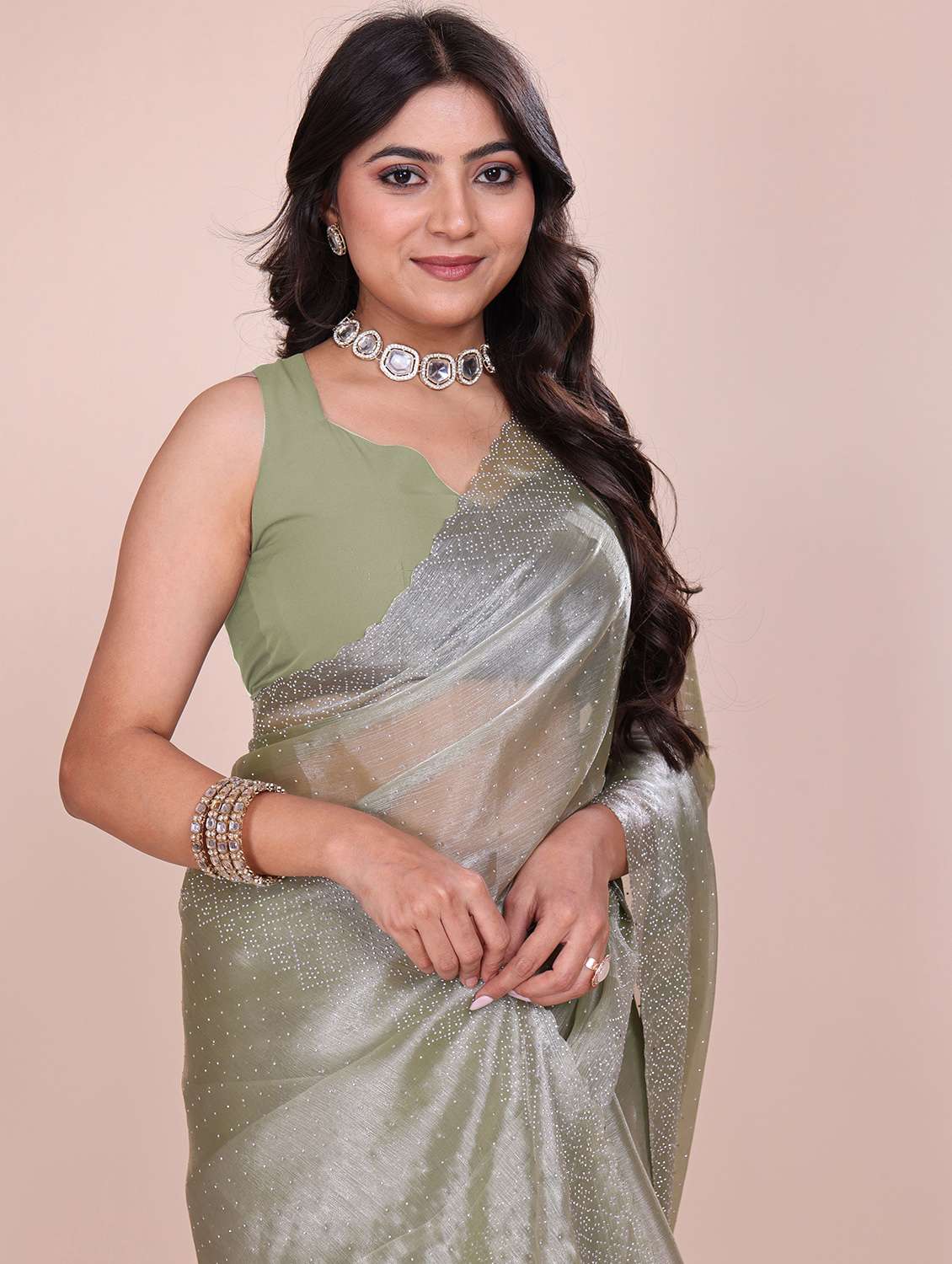 women solid with work embellished saree with blouse - 21962038 -  Standard Image - 4