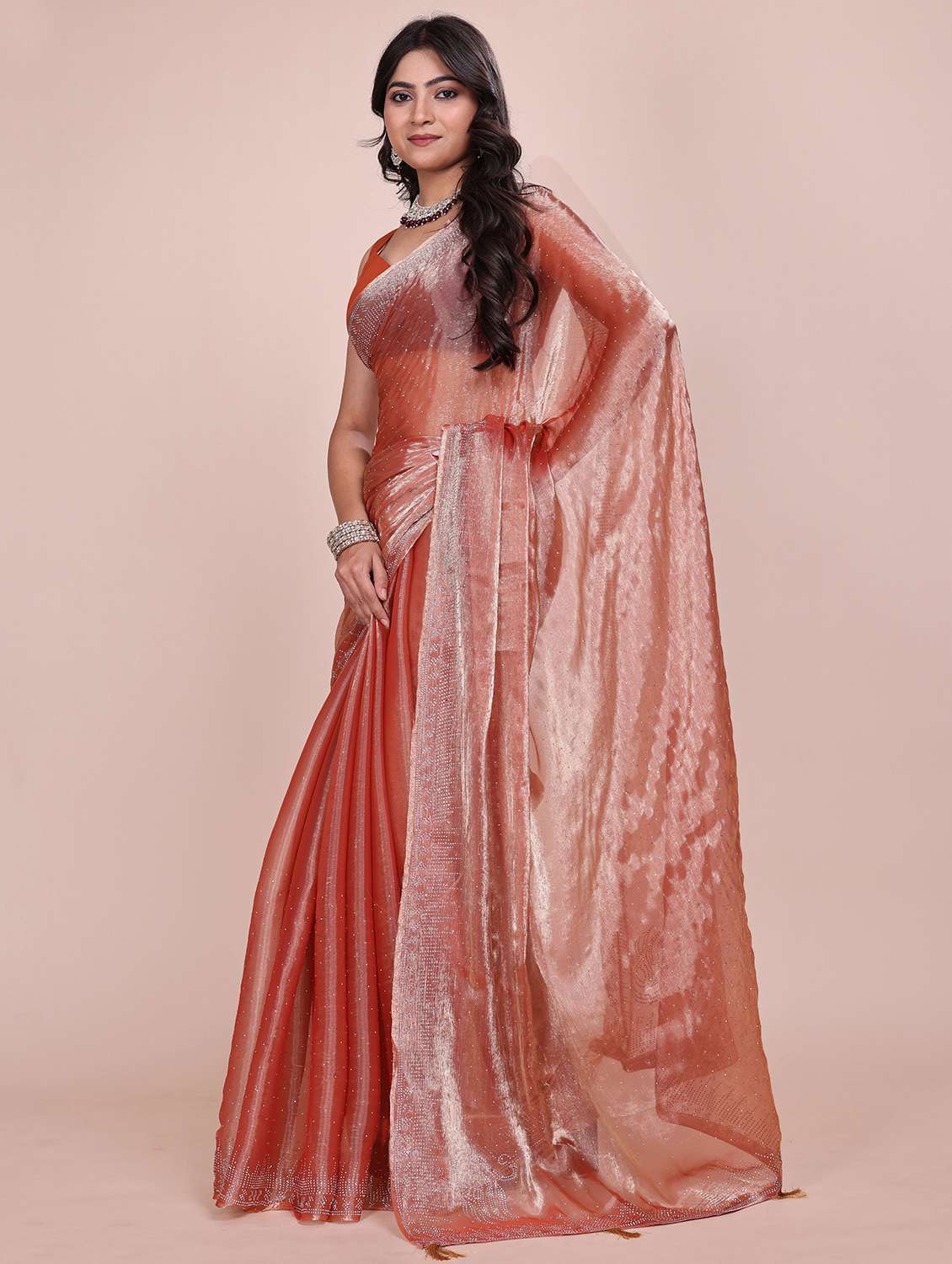 women solid with work embellished saree with blouse - 21962053 -  Standard Image - 1