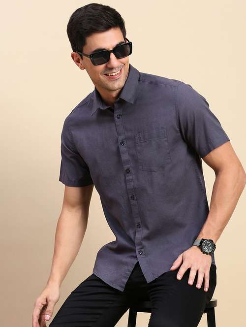 men solid short sleeve regular fit casual shirt - 21962104 - Standard Image - 0