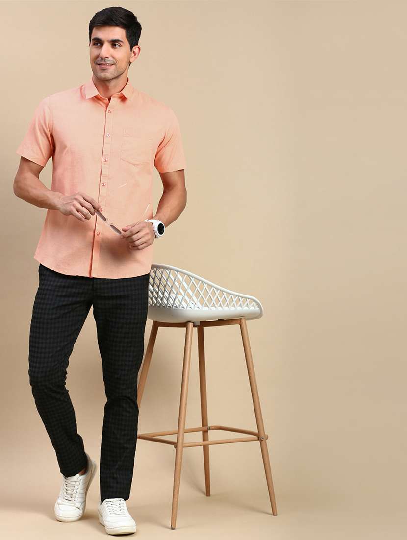 men solid short sleeve regular fit casual shirt - 21962108 -  Standard Image - 4