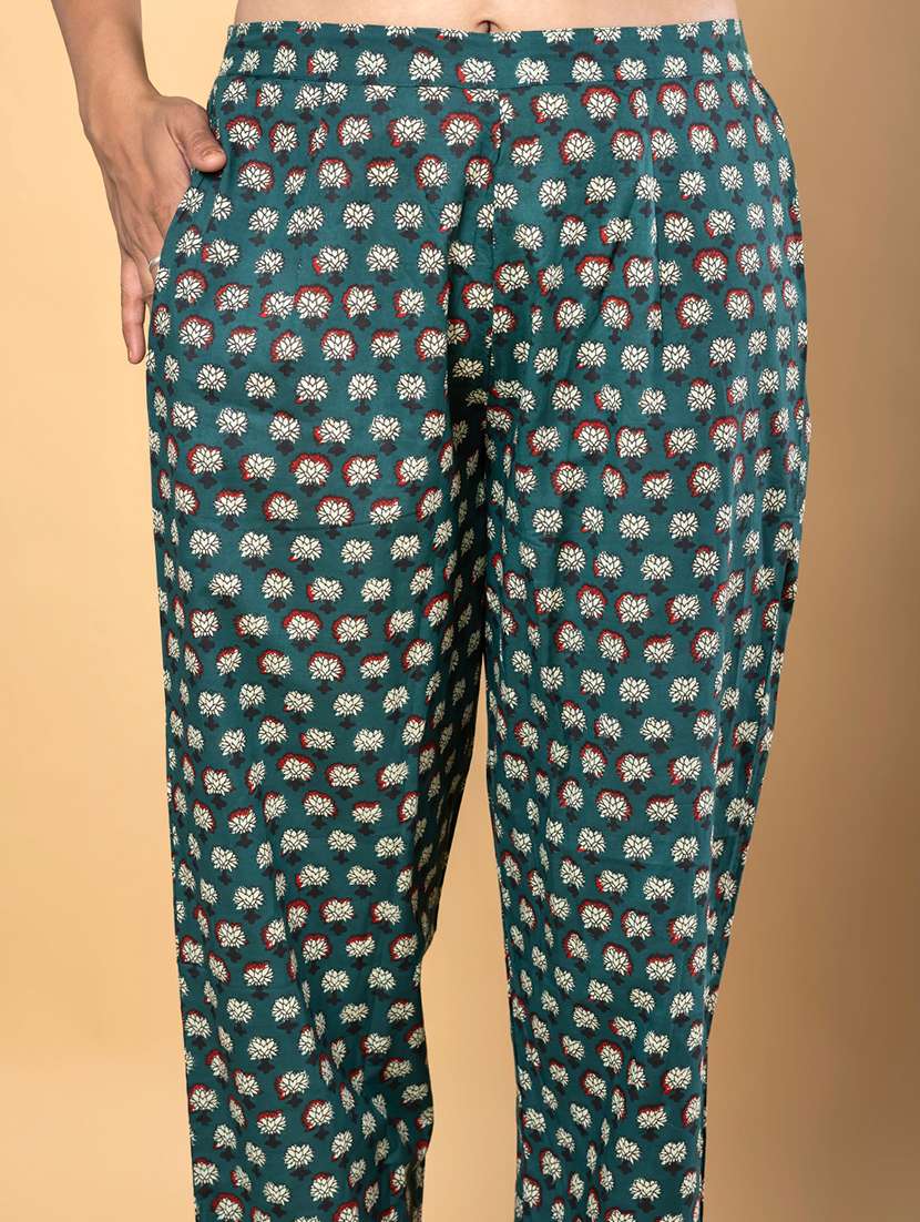 women three quarter sleeve kurta pant with dupatta set - 21962178 -  Standard Image - 4