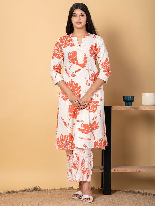 women three quarter sleeve kurta pant set - 21962194 -  Standard Image - 0