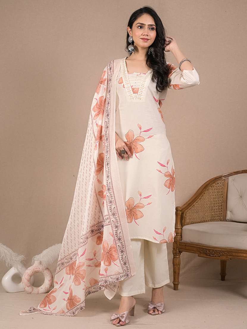 women three quarter sleeve kurta pant with dupatta set - 21962203 -  Standard Image - 1