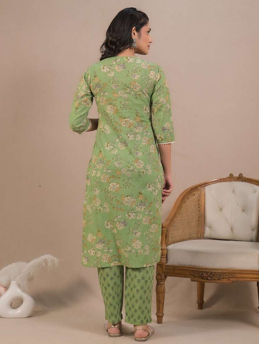 women floral printed three quarter sleeve kurta pant set - 21962210 -  Standard Image - 4