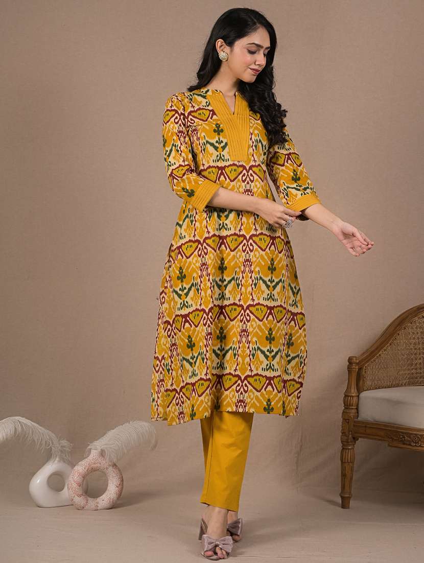 women printed three quarter sleeve kurta pant set - 21962212 -  Standard Image - 1