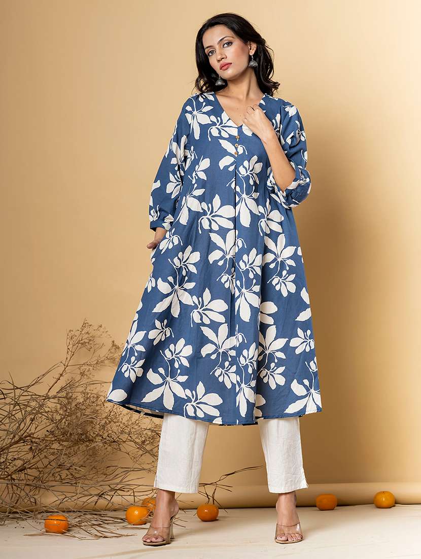 women printed three quarter sleeve kurta pant set - 21962274 -  Standard Image - 1