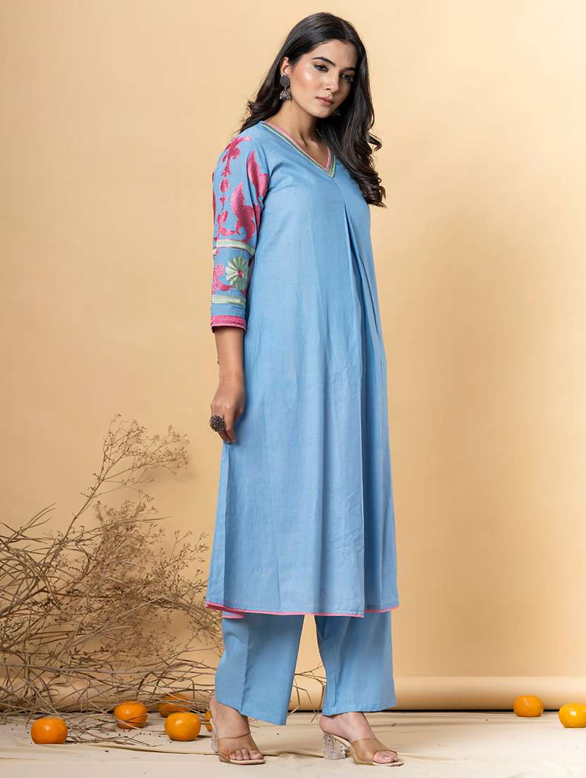 women printed three quarter sleeve kurta pant set - 21962277 -  Standard Image - 1
