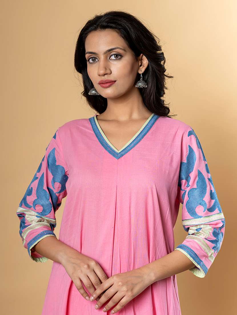 women printed three quarter sleeve kurta pant set - 21962278 - Standard Image - 4