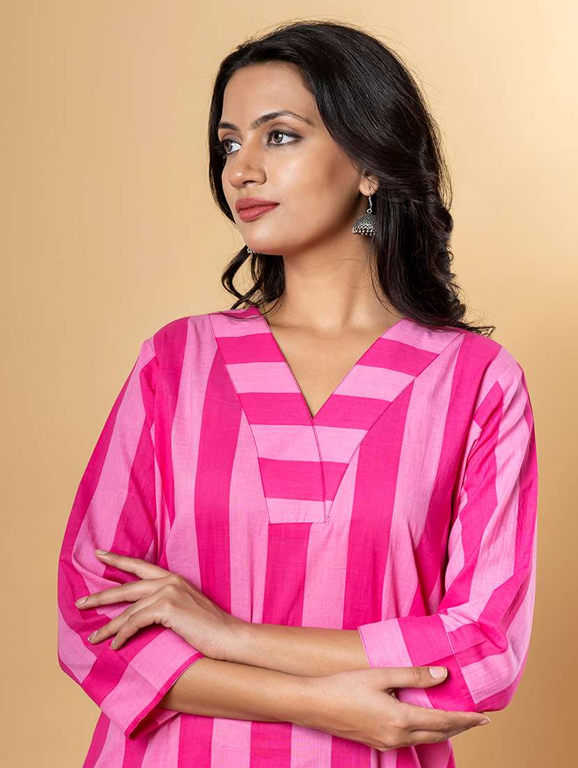 women printed three quarter sleeve kurta pant set - 21962295 -  Standard Image - 4