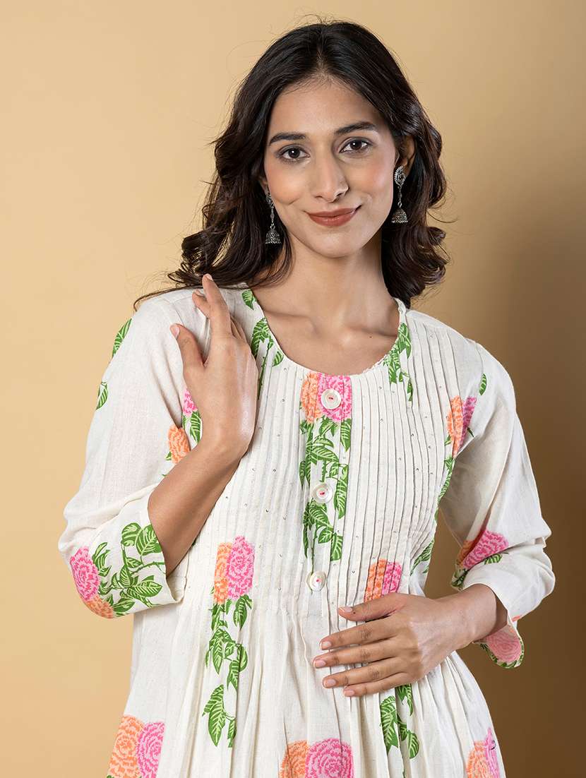 women printed three quarter sleeve kurta pant set - 21962304 -  Standard Image - 4