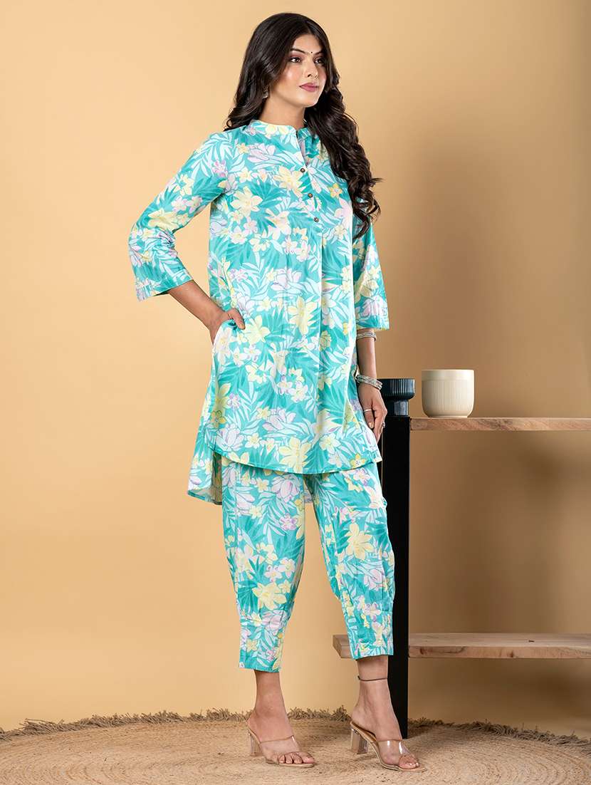 women three quarter sleeve ethnic co-ord set - 21962330 -  Standard Image - 1